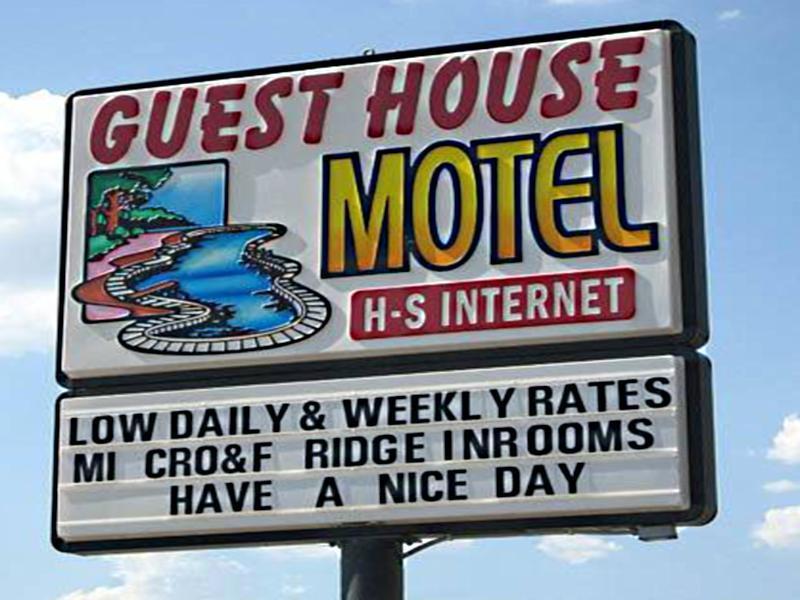 Guest House Motel Chanute Exterior photo